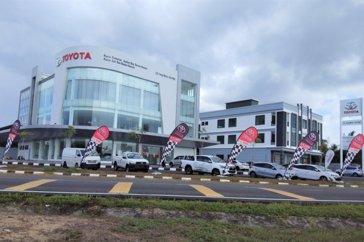 autos, car brands, cars, toyota, 4s centre, aftersales, automotive, body & paint, cars, dealership, e.s. yang motor sdn bhd, johor, malaysia, sales, service centre, showroom, umw toyota motor, new toyota 4s opens in muar, johor