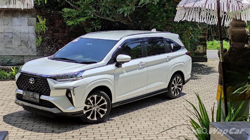 autos, cars, mitsubishi, mitsubishi xpander, mitsubishi xpander takes indonesia’s best-selling car crown ahead of avanza in jan 2022