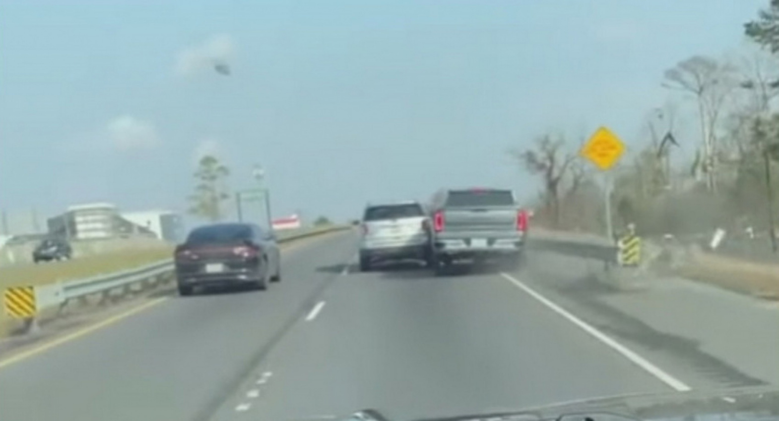 autos, cars, news, accidents, dodge charger, gmc sierra, gmc videos, video, tailgating pickup truck driver demonstrates why you shouldn’t pass on the shoulder