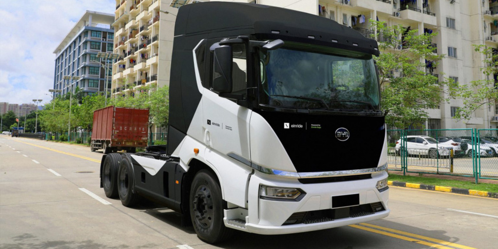 autos, byd, cars, einride purchases 200 class 8 battery-electric trucks from byd to be deployed in the us using its saga technology platform