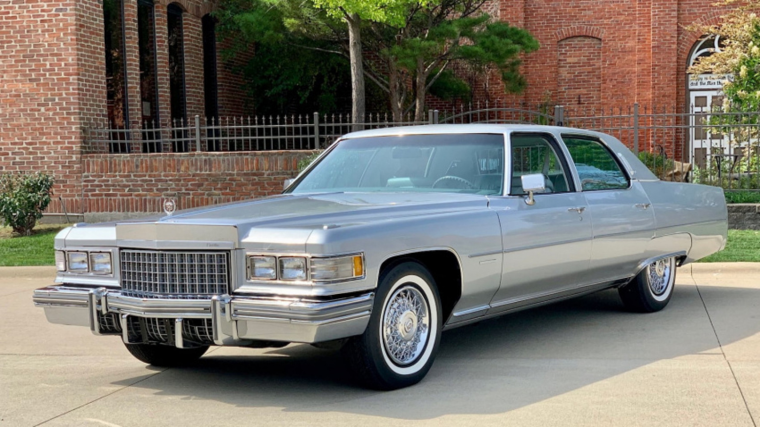 autos, cadillac, cars, classic cars, 1970s, year in review, fleetwood cadillac history 1976