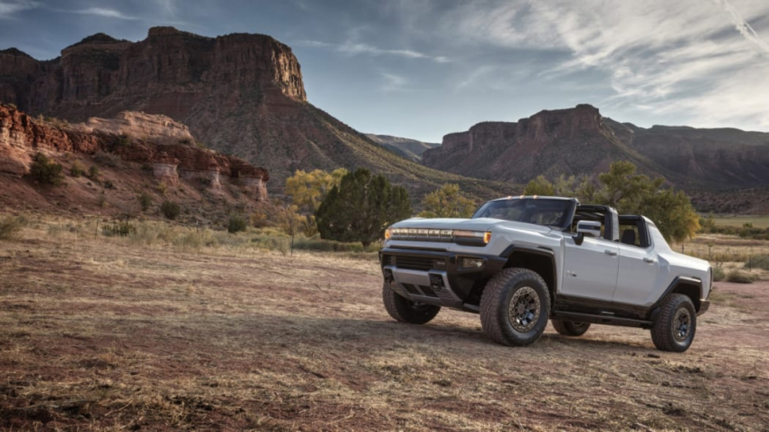 autos, cars, gmc, hummer, electric, green, luxury, off-road vehicles, performance, truck, 2022 gmc hummer edition 1 weighs 9,063 pounds