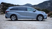 autos, cars, reviews, toyota, toyota sienna, amazon, android, 2022 toyota sienna woodland review: if you wanna be my crossover