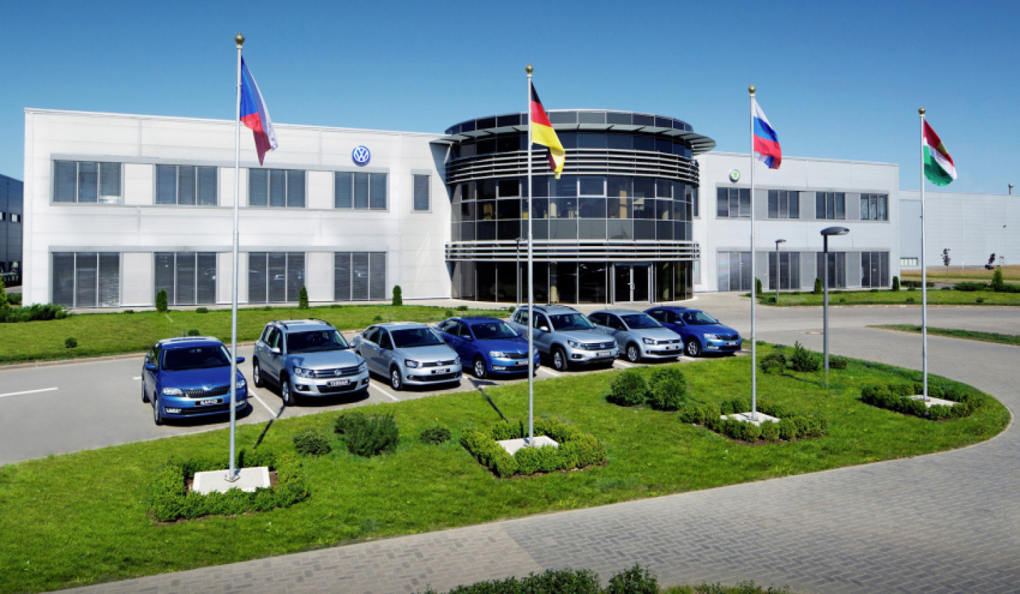 autos, cars, news, renault, industry, mercedes, reports, russia, stellantis, ukraine, vw, renault and stellantis plants in russia could be affected by western sanctions