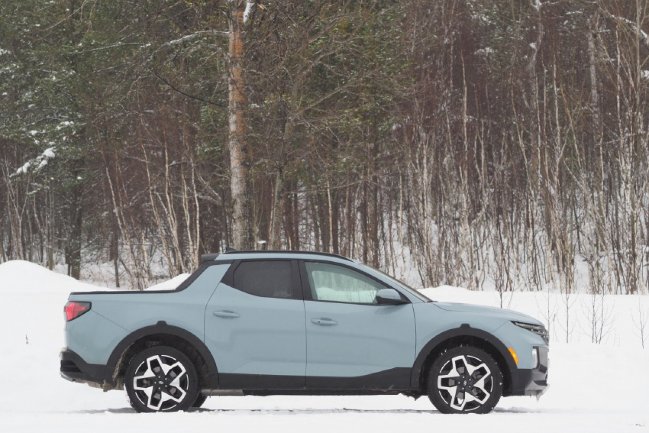 autos, cars, ford, hyundai, reviews, hyundai santa cruz, winter tested: 2022 ford maverick vs hyundai santa cruz