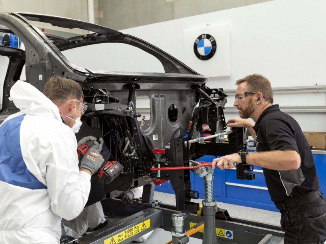 autos, bmw, cars, car reviews, driving impressions, first drive, general news, goauto, manufacturing, road tests, bmw to invest in carbon-fibre repair training