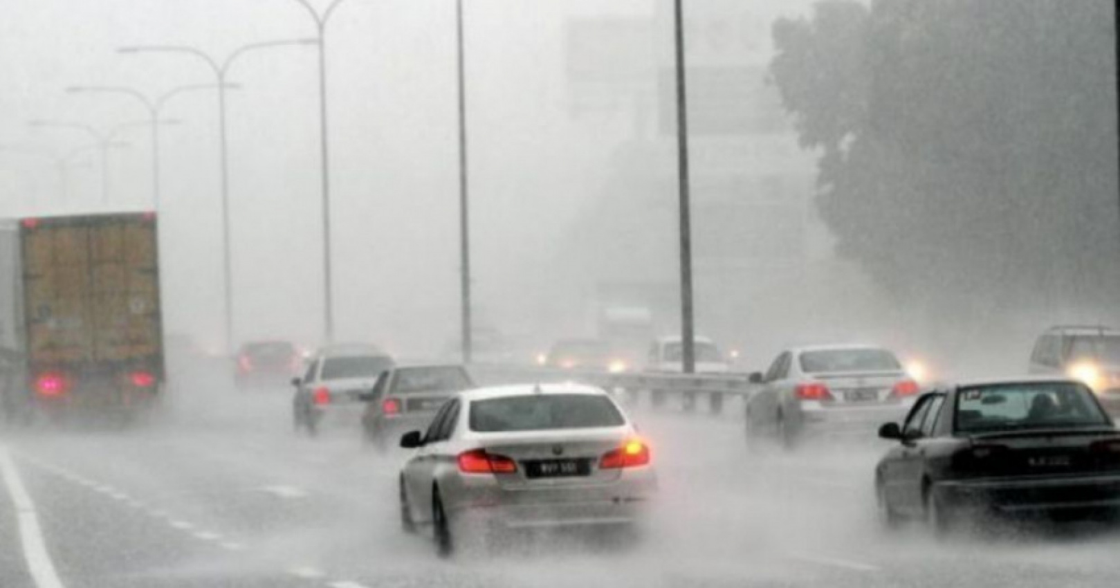 autos, cars, ram, angin kencang, auto news, hujan lebat, jabatan meteorologi malaysia, metmalaysia, ribut petir, jabatan meteorologi ramal ribut petir hingga awal mac – peka keadaan cuaca untuk kekal selamat