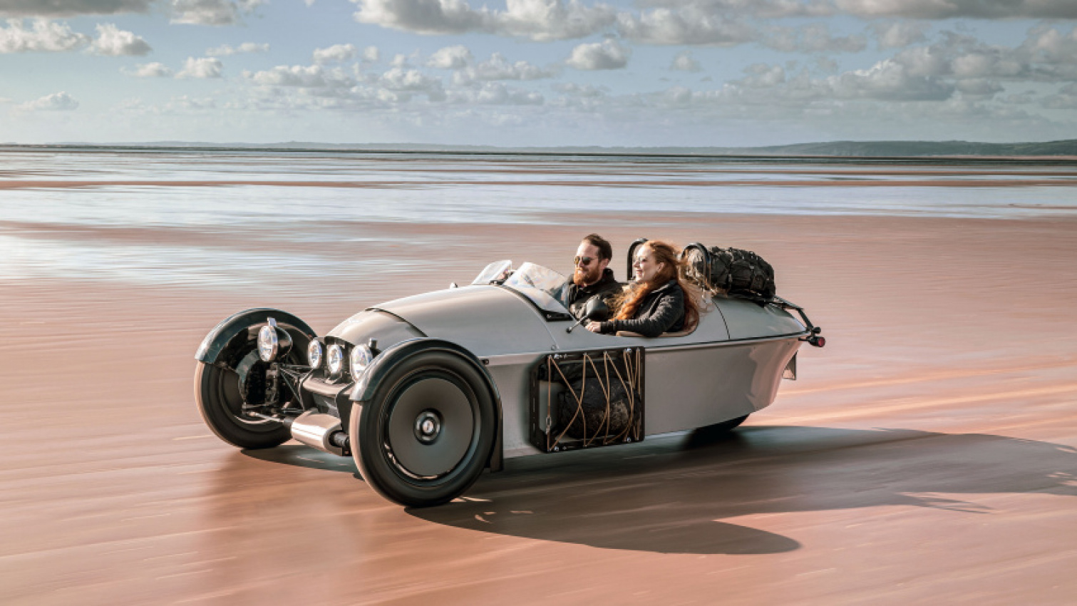 autos, cars, ford, morgan, reviews, morgan’s new three-wheeler is this glorious ford-engined super 3