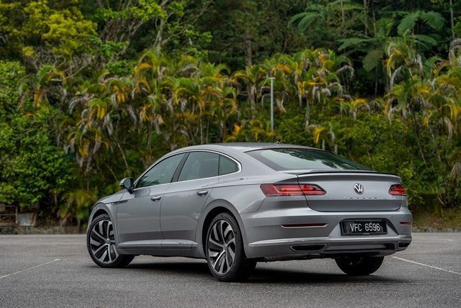 autos, cars, 3 series, 4motion, arteon, auto news, bmw, ckd, malaysia, price, r-line, tsi, vcpm, volkswagen, what's up with vw prices? arteon r-line sees rm9k spike to rm258,019