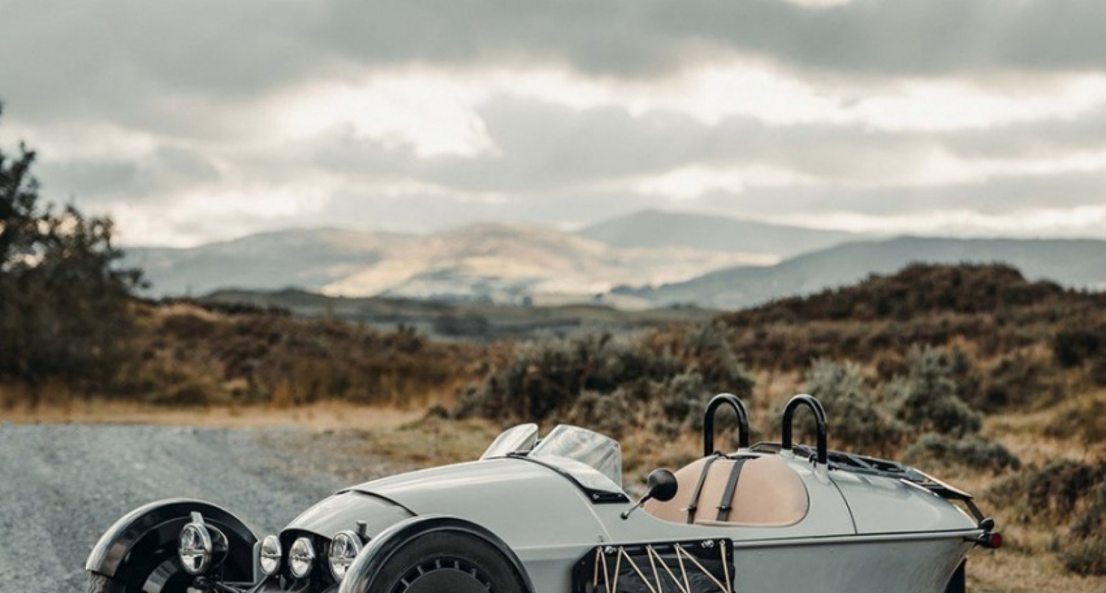 autos, cars, morgan, the best things come in threes: meet morgan’s new super 3