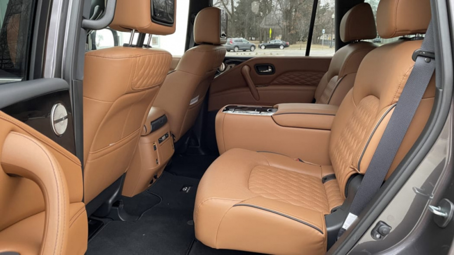 autos, cars, infiniti, android, driveway tests, infiniti qx80, infotainment, luxury, technology, android, 2022 infiniti qx80 interior review | refreshed, but still behind