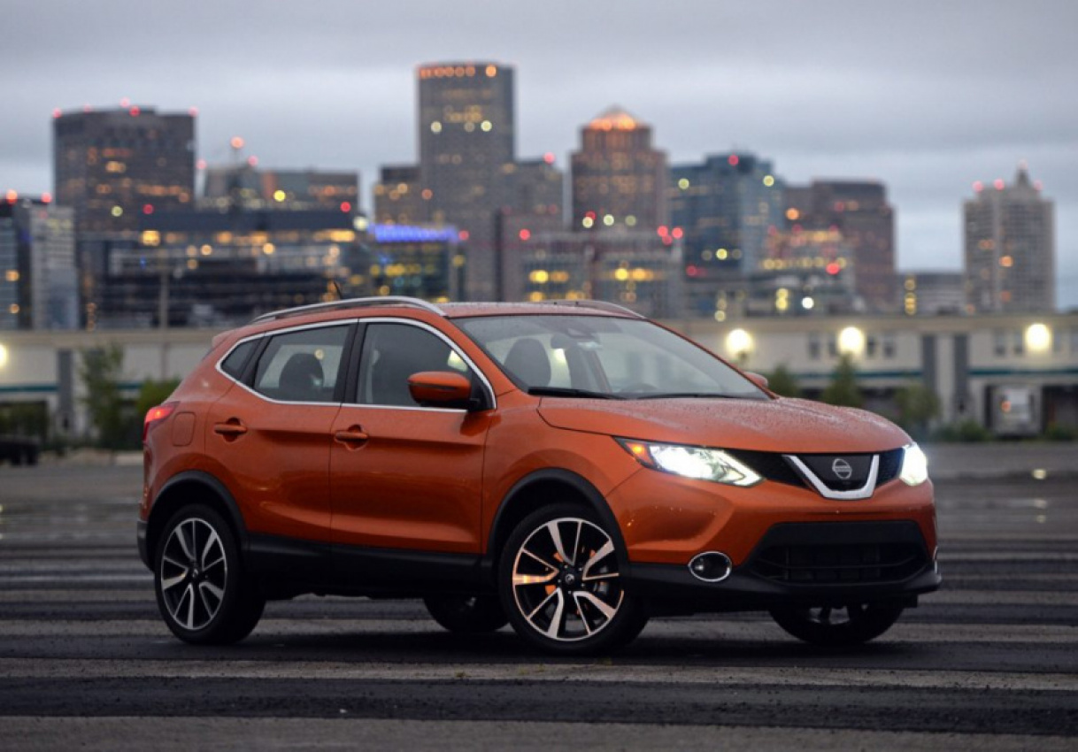 autos, cars, nissan, should you buy a used nissan rogue?