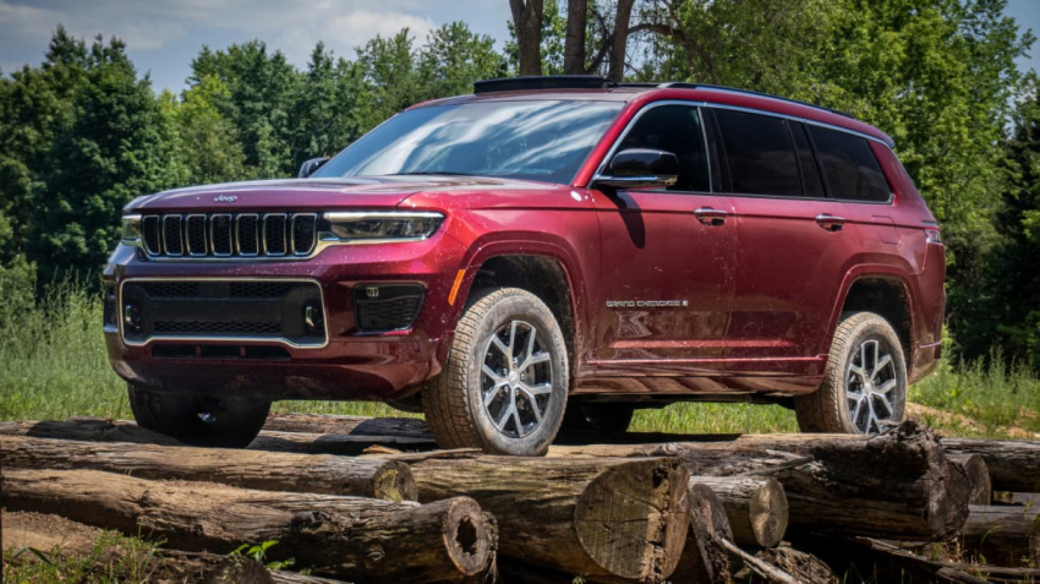 autos, cars, jeep, jeep grand cherokee, jeep grand cherokee v8 nearly sold out in australia