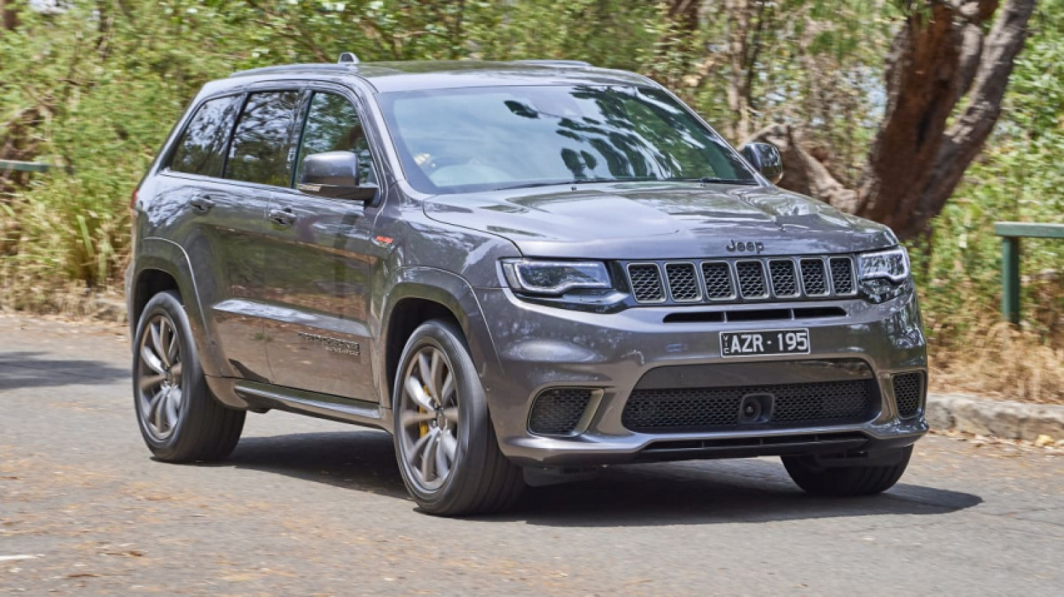 autos, cars, jeep, jeep grand cherokee, jeep grand cherokee v8 nearly sold out in australia