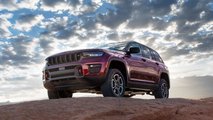 autos, cars, jeep, jeep issues stop-sale on grand cherokee over keyfob woes
