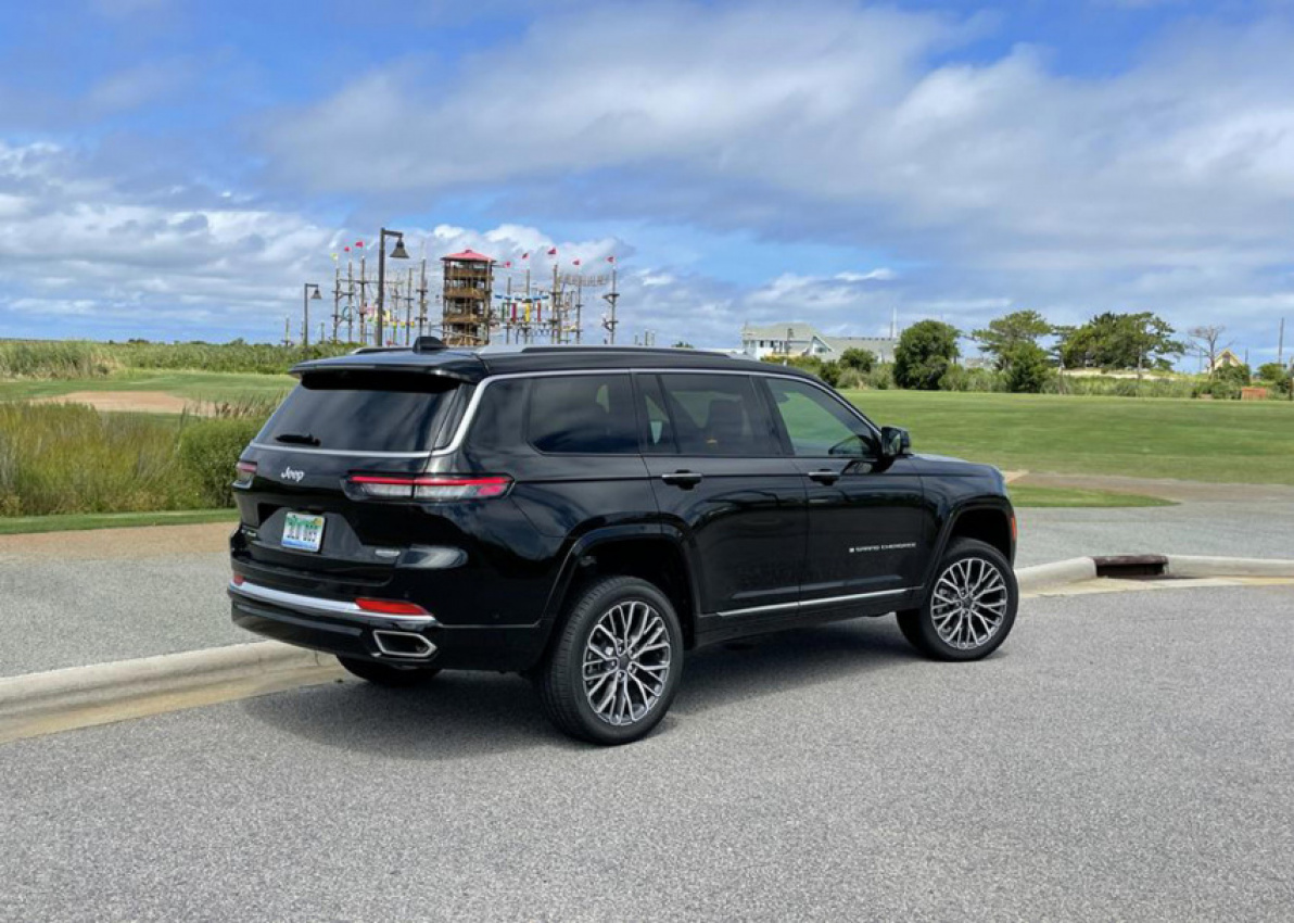 autos, cars, jeep, jeep grand cherokee, 2022 jeep grand cherokee slapped with a stop sale order over bricking issue