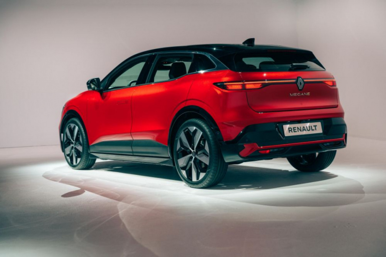 autos, cars, renault, android, android, renault scenic to be reborn as electric suv - report