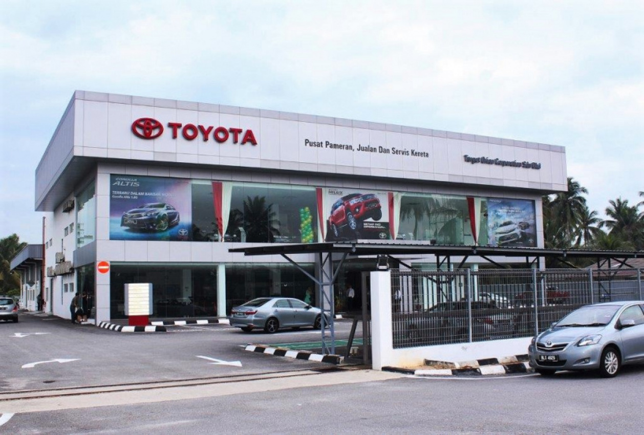 autos, car brands, cars, toyota, umw toyota, umwt, toyota opens new 3s dealership in kuala selangor