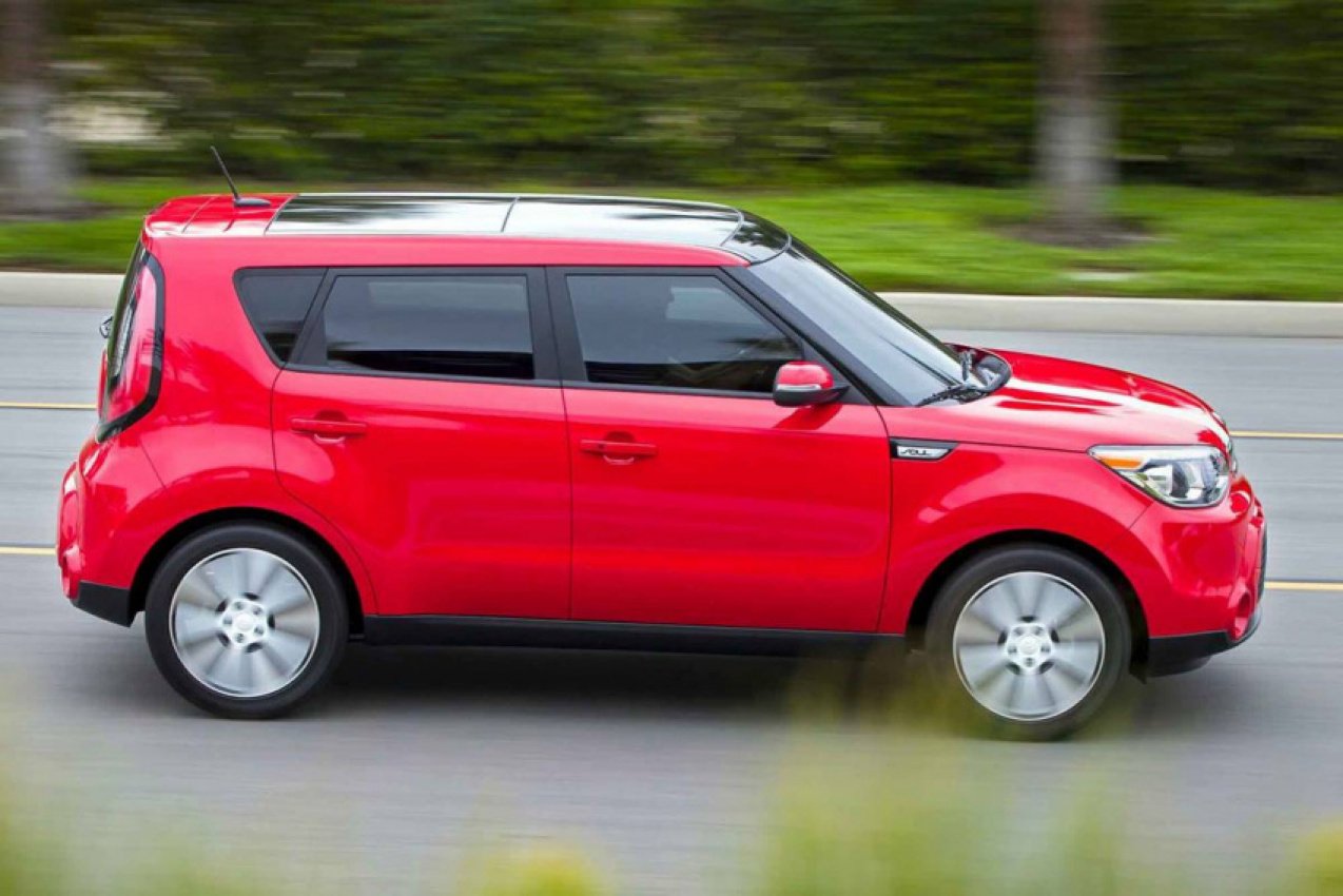 autos, cars, kia, kia soul, 128,000-plus 2014 kia souls recalled over front airbag issue