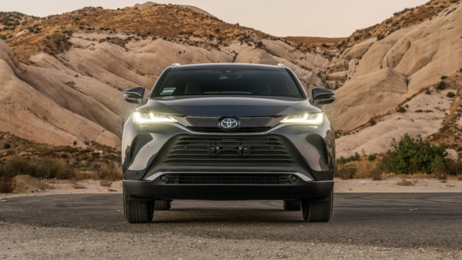 autos, cars, reviews, toyota, toyota venza, amazon, android, 2021 toyota venza yearlong review: what we loved (and didn't) about the upscale hybrid