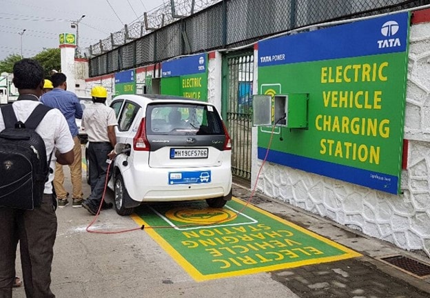 autos, cars, electric vehicle, auto news, carandbike, electric bikes, electric cars, electric scooters, electric vehicle charging station, news, list of top 10 electric vehicle charging station manufacturers in india