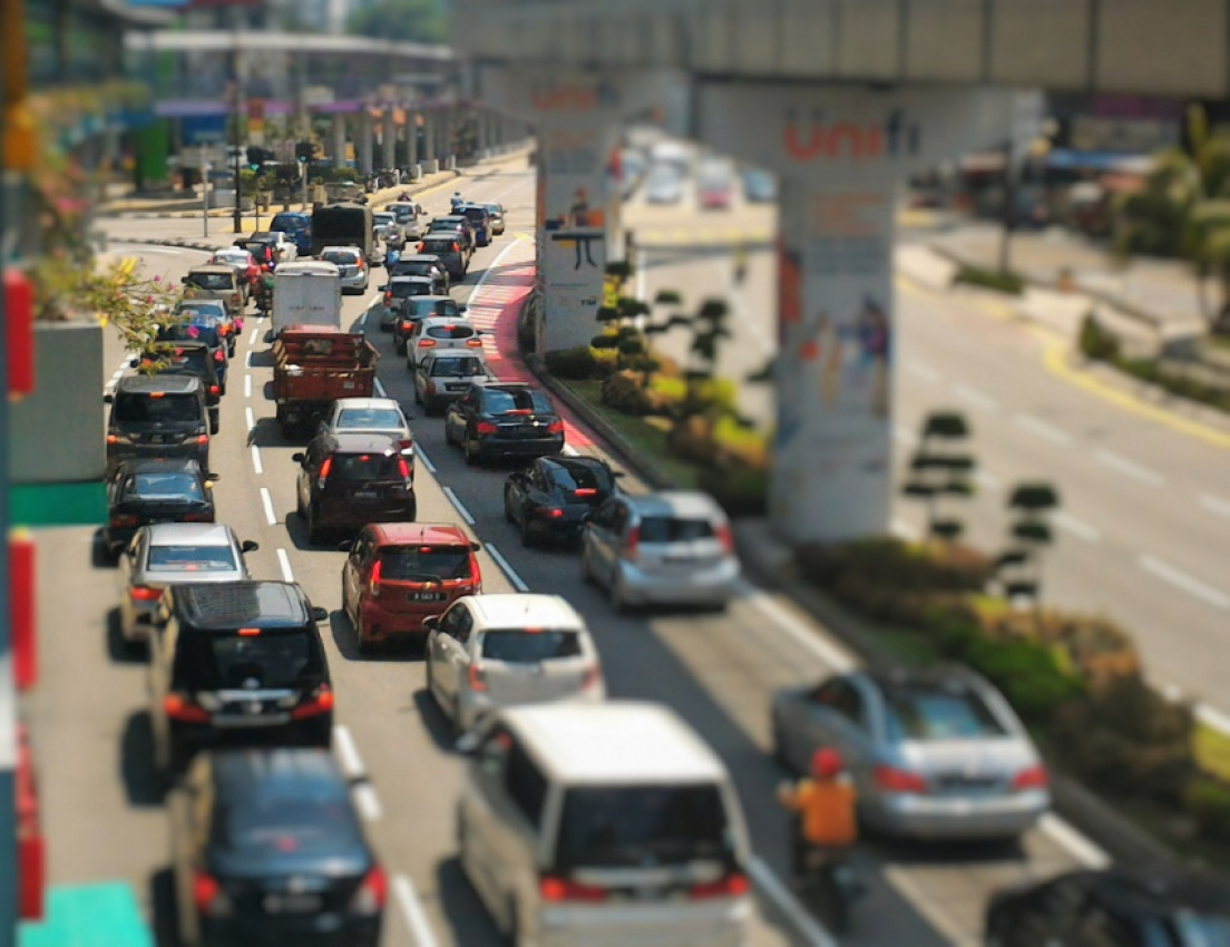 autos, cars, featured, road safety, traffic jam, how you can cause a traffic jam