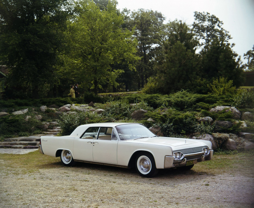 autos, cars, classic cars, lincoln, our 10 favorite lincolns from the past century