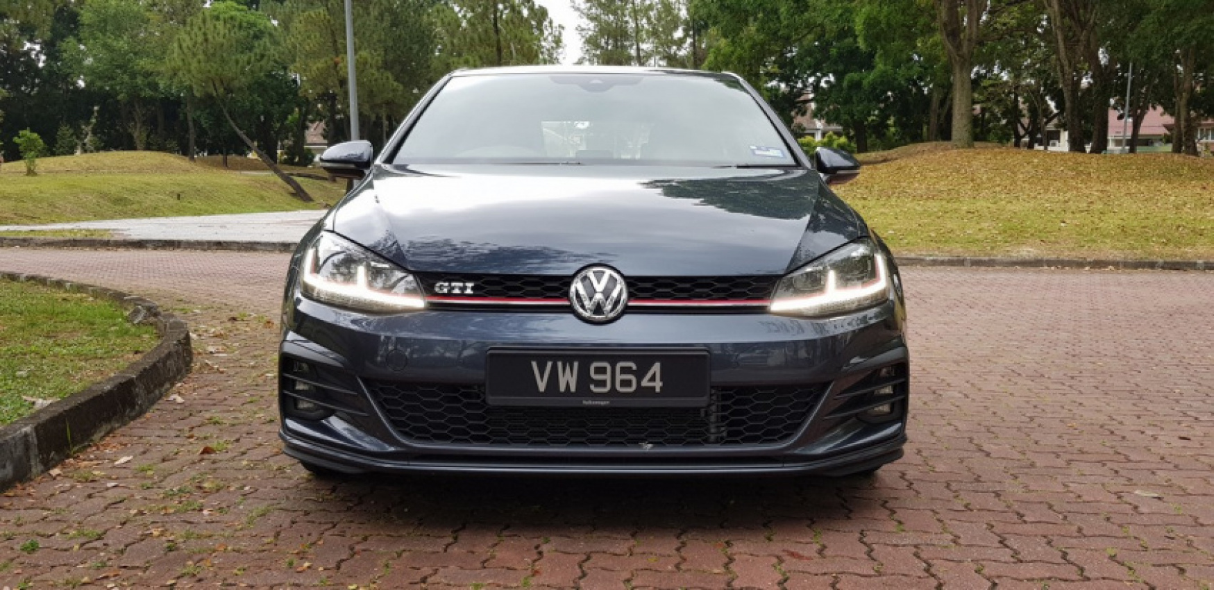 autos, car brands, cars, volkswagen, hatchback, malaysia, review, test drive, volkswagen malaysia, volkswagen golf gti 7.5 – tried, tested and proven