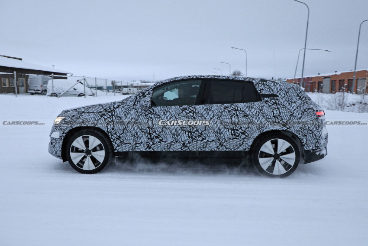 autos, cars, mercedes-benz, news, electric vehicles, mercedes, mercedes eqe, mercedes eqs, mercedes eqs suv, reports, mercedes-benz eqe and eqs electric suvs to debut this year