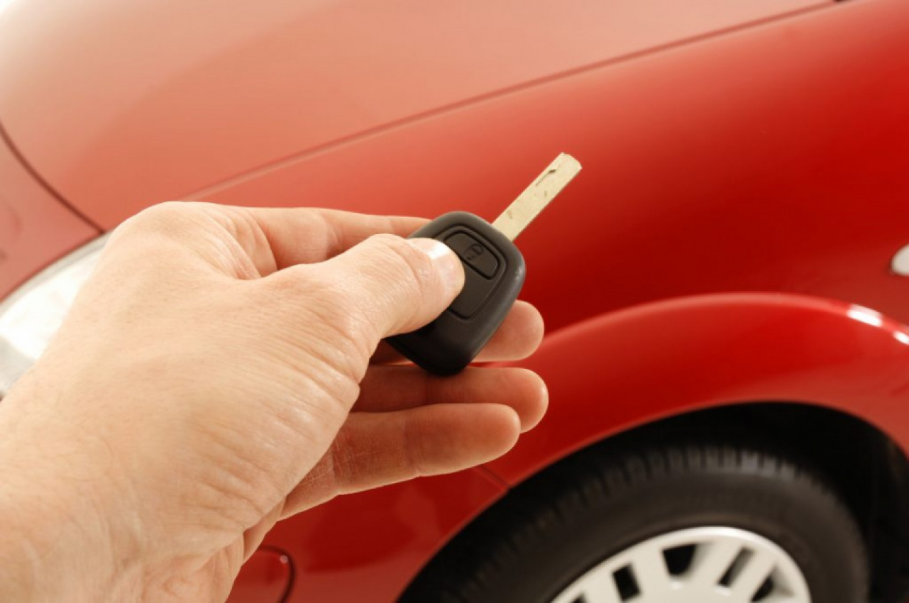 autos, cars, how to, car theft, police, how to, vehicle thefts from key fob cloning are spiking: how to protect yourself