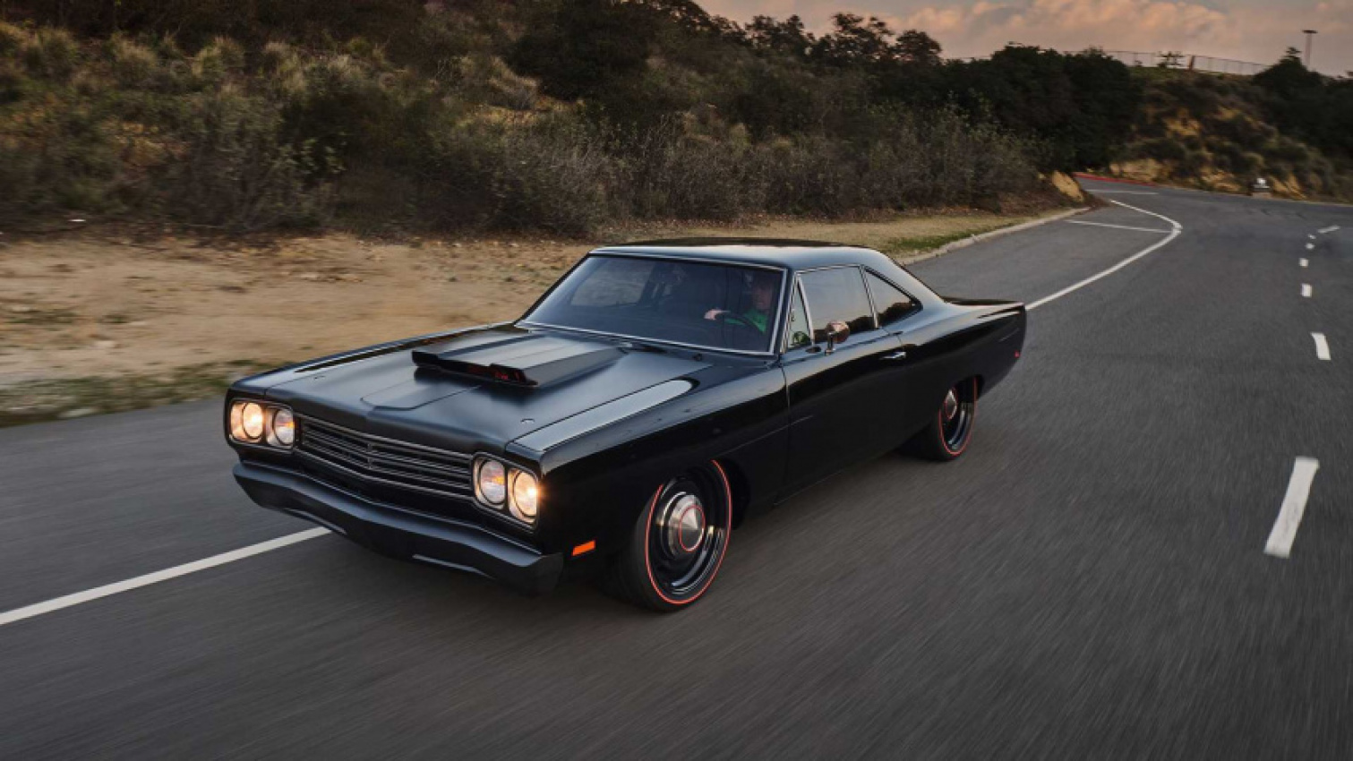 autos, cars, hp, plymouth, kevin hart’s latest machine is a 940hp plymouth road runner