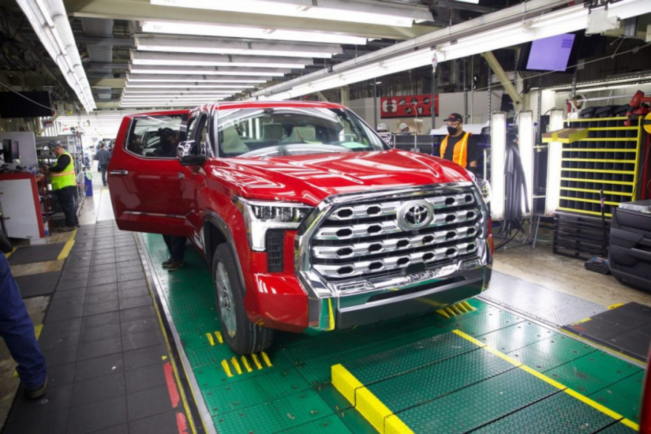 autos, cars, toyota, auto industry, tundra, 1 in every 200 texas workers owes their job to the toyota tundra