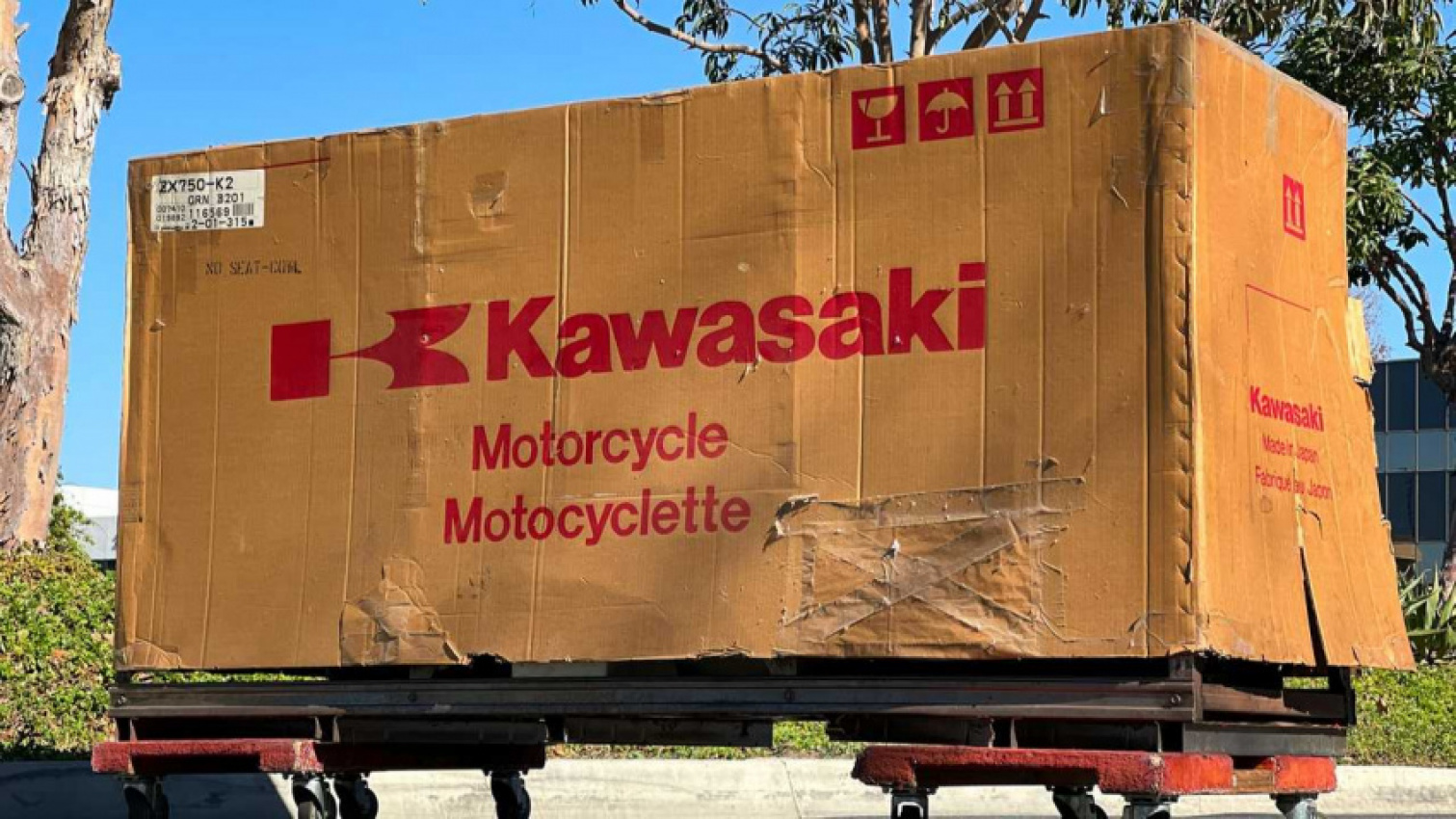 autos, cars, kawasaki, in-crate 1992 kawasaki ninja zx-7r k2 sold for over $69,000 usd