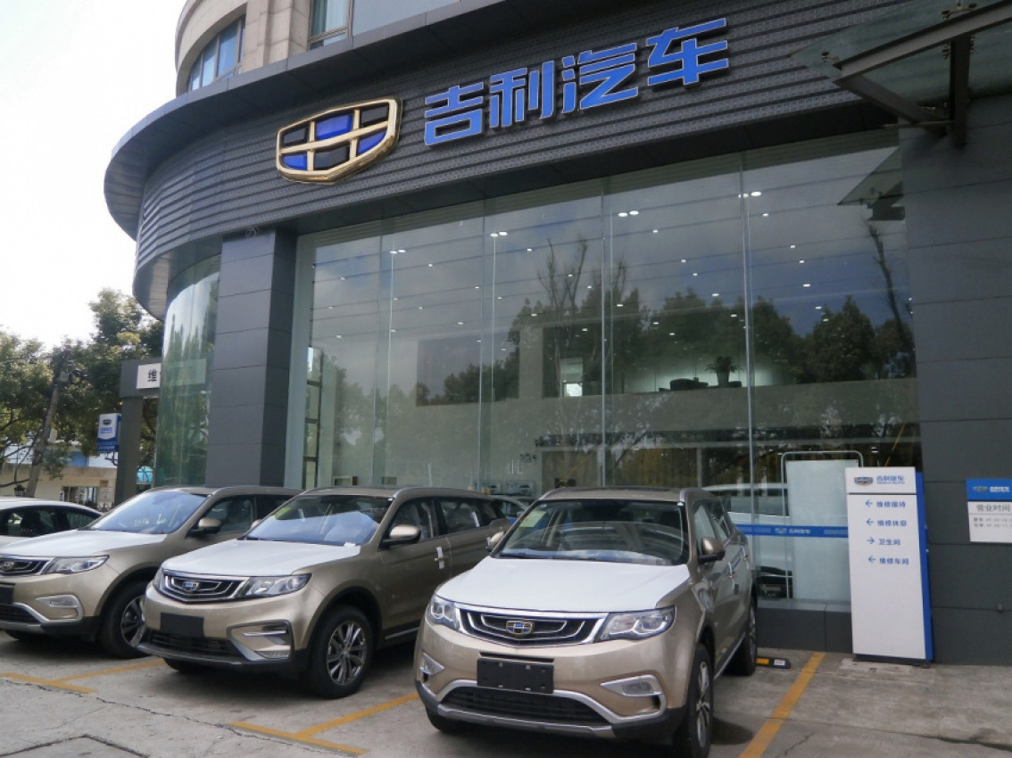 autos, car brands, cars, geely, proton, proton dealers get a taste of geely’s dealership operations
