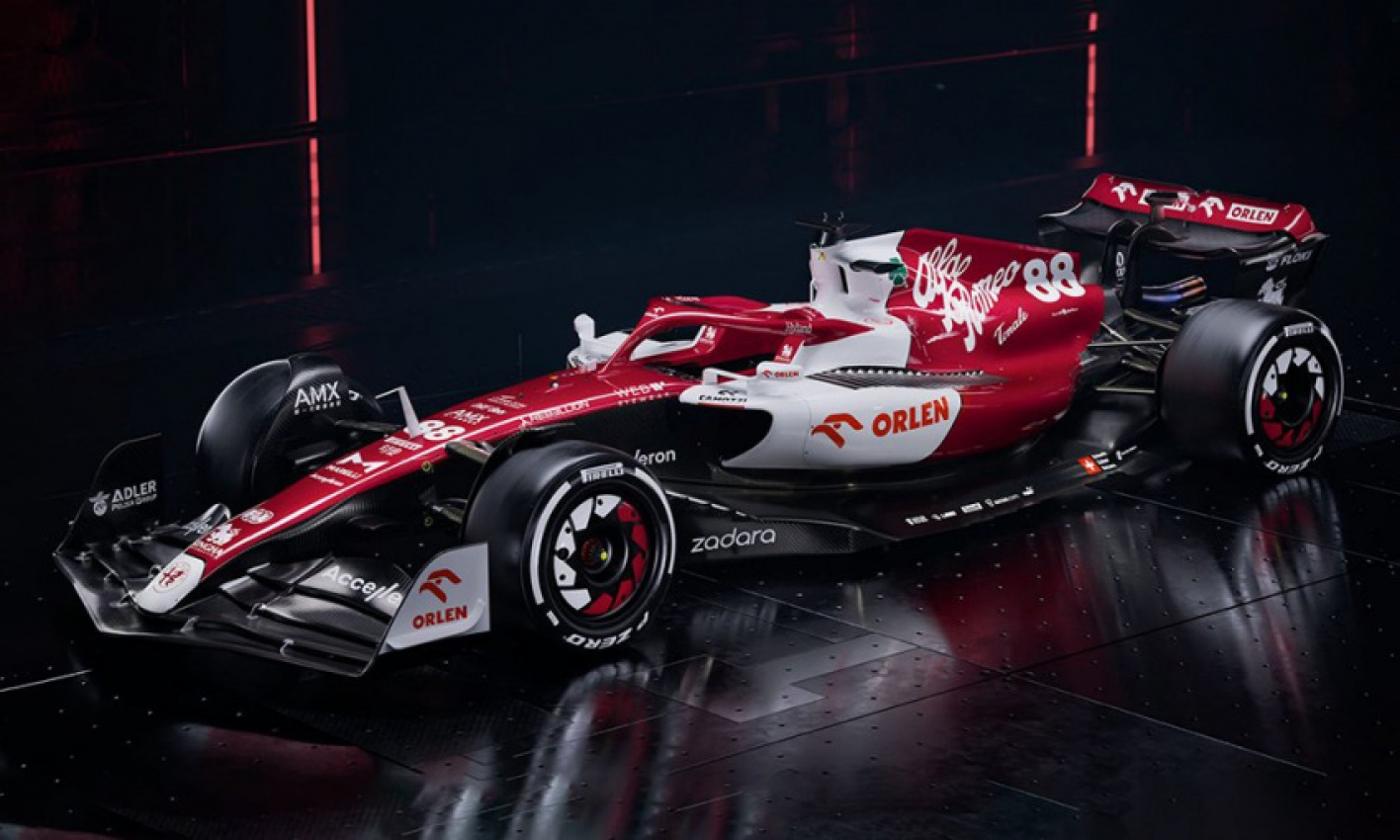 alfa romeo, autos, cars, reviews, alfa romeo takes wraps off its 2022 formula 1 car