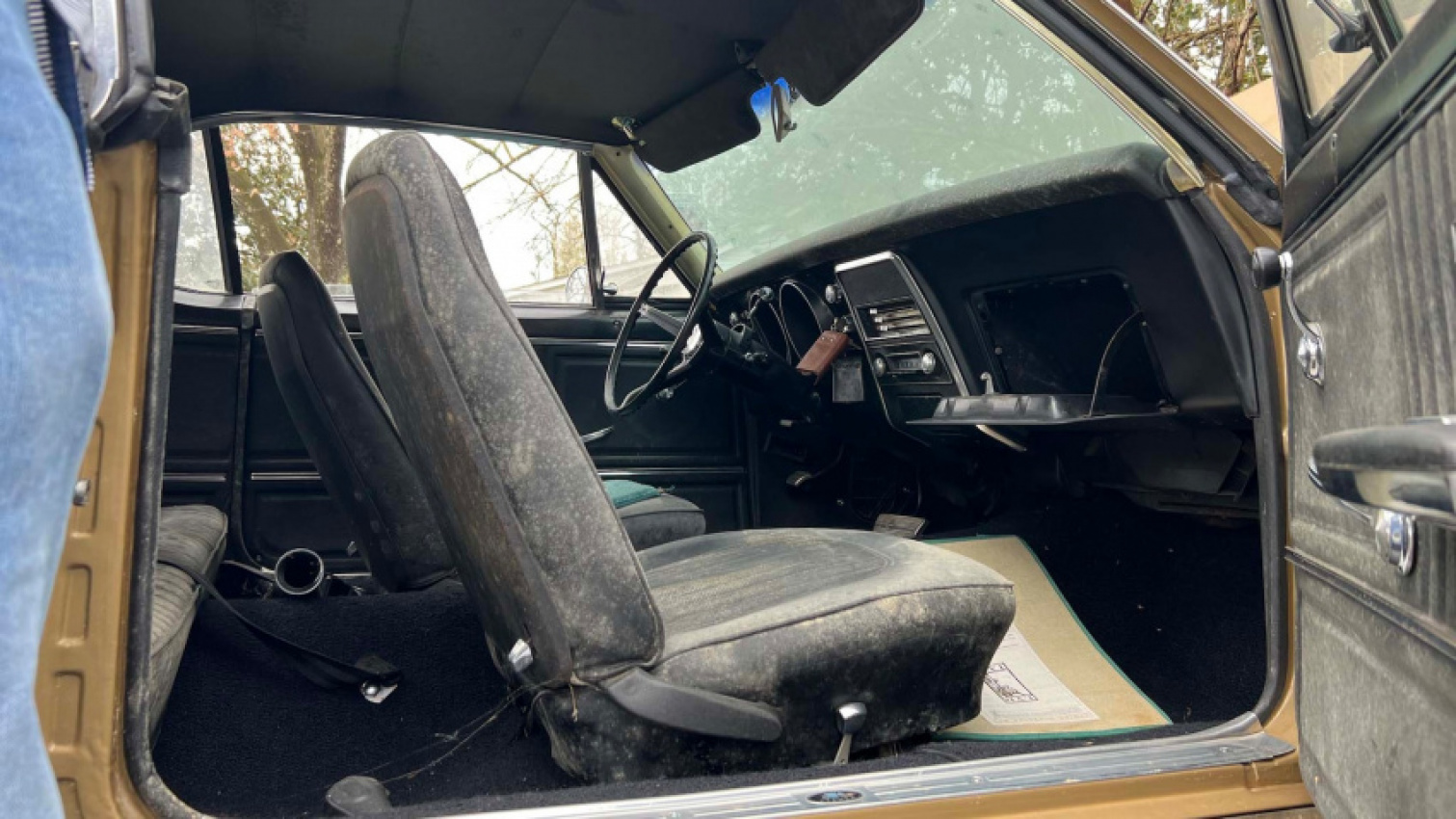 autos, cars, features, vivo, found! survivor 1967 rs camaro hidden under a tarp for 25 years