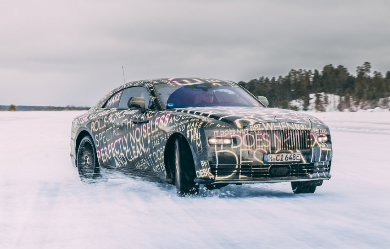 autos, cars, rolls-royce, vnex, rolls-royce spectre ev wraps up winter testing in arctic circle
