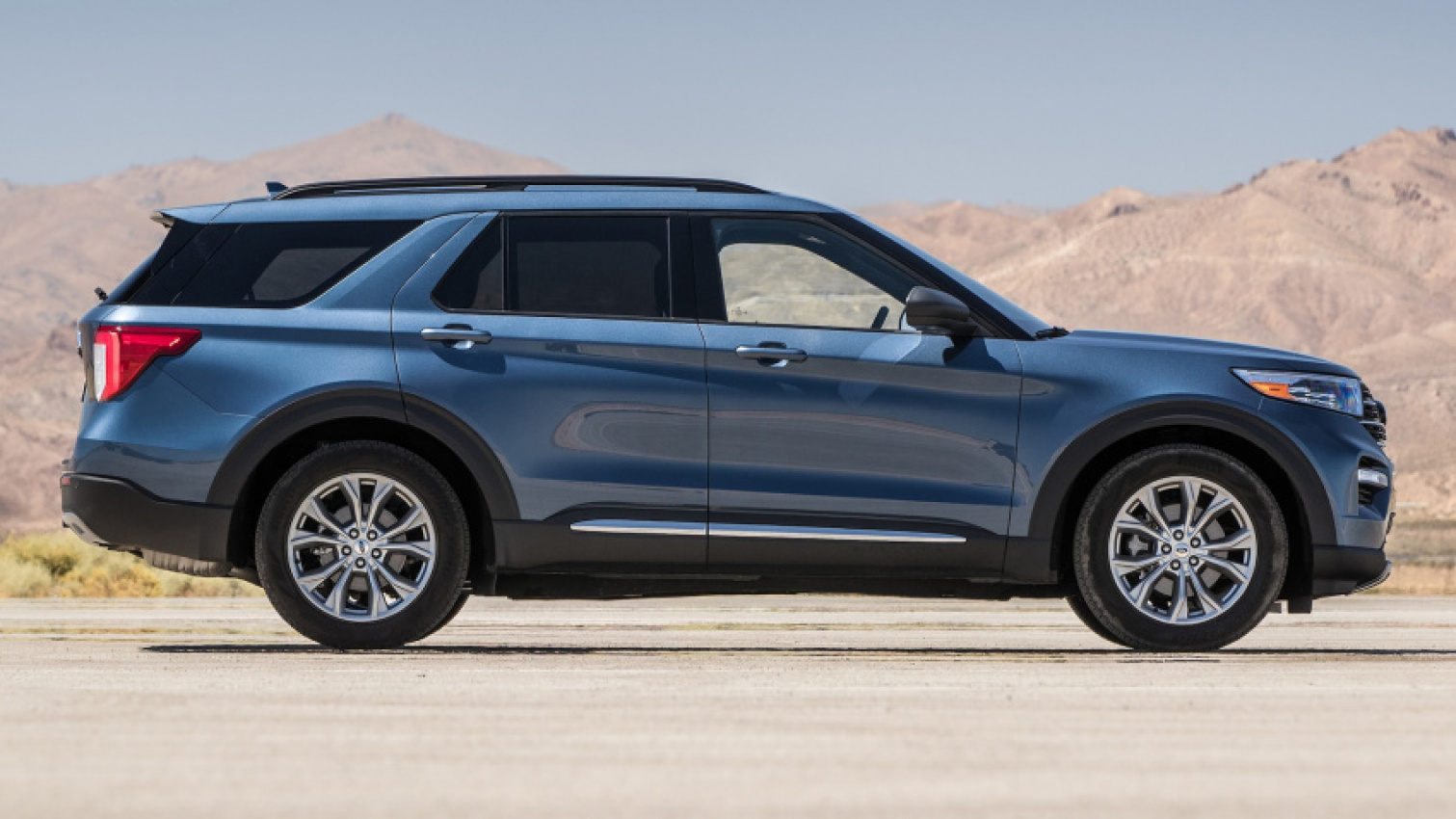 autos, cars, features, ford, ford explorer, what’s the best 2022 ford explorer trim? here’s our guide