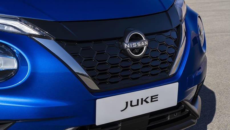 autos, cars, nissan, toyota, hybrid cars, industry news, nissan juke, nissan juke 2022, nissan news, nissan suv range, showroom news, toyota yaris, toyota yaris cross, does the toyota yaris cross finally have some competition? 2022 nissan juke hybrid revealed as frugal and funky light suv