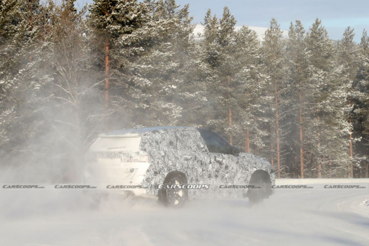 autos, bmw, cars, news, bmw scoops, bmw x1, scoops, 2023 bmw x1 m35i spied with quad-tailpipes powersliding in the snow