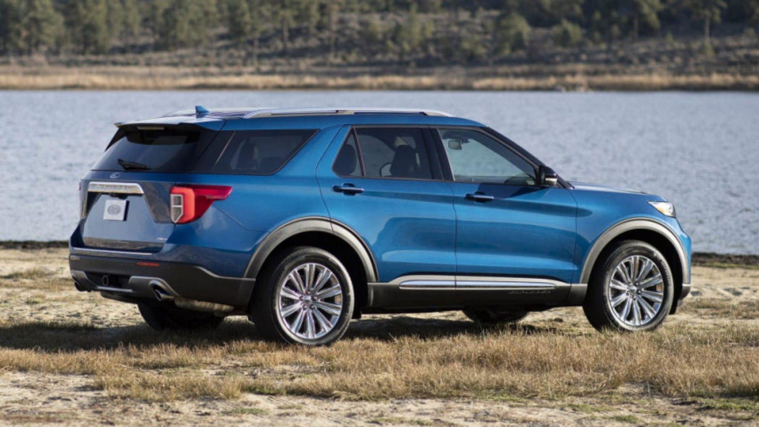 autos, cars, ford, lincoln, ford explorer, lincoln aviator, luxury, recalls, safety, 2022 ford explorer, lincoln aviator recalled over fire risk