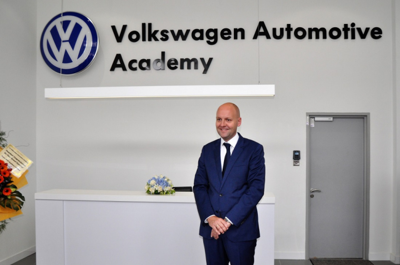 autos, car brands, cars, volkswagen, automotive academy, training, volkswagen automotive academy launched in malaysia