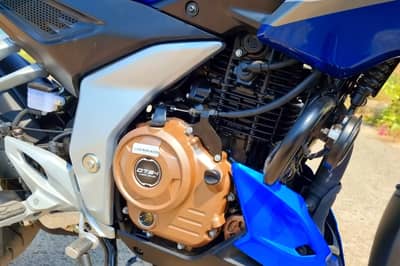 article, autos, cars, this striking new shade of blue on the pulsar 250 twins should get your pulse racing