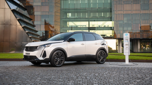 android, autos, cars, geo, peugeot, reviews, peugeot 3008, android, peugeot 3008 gt sport plug-in hybrid 2022 review