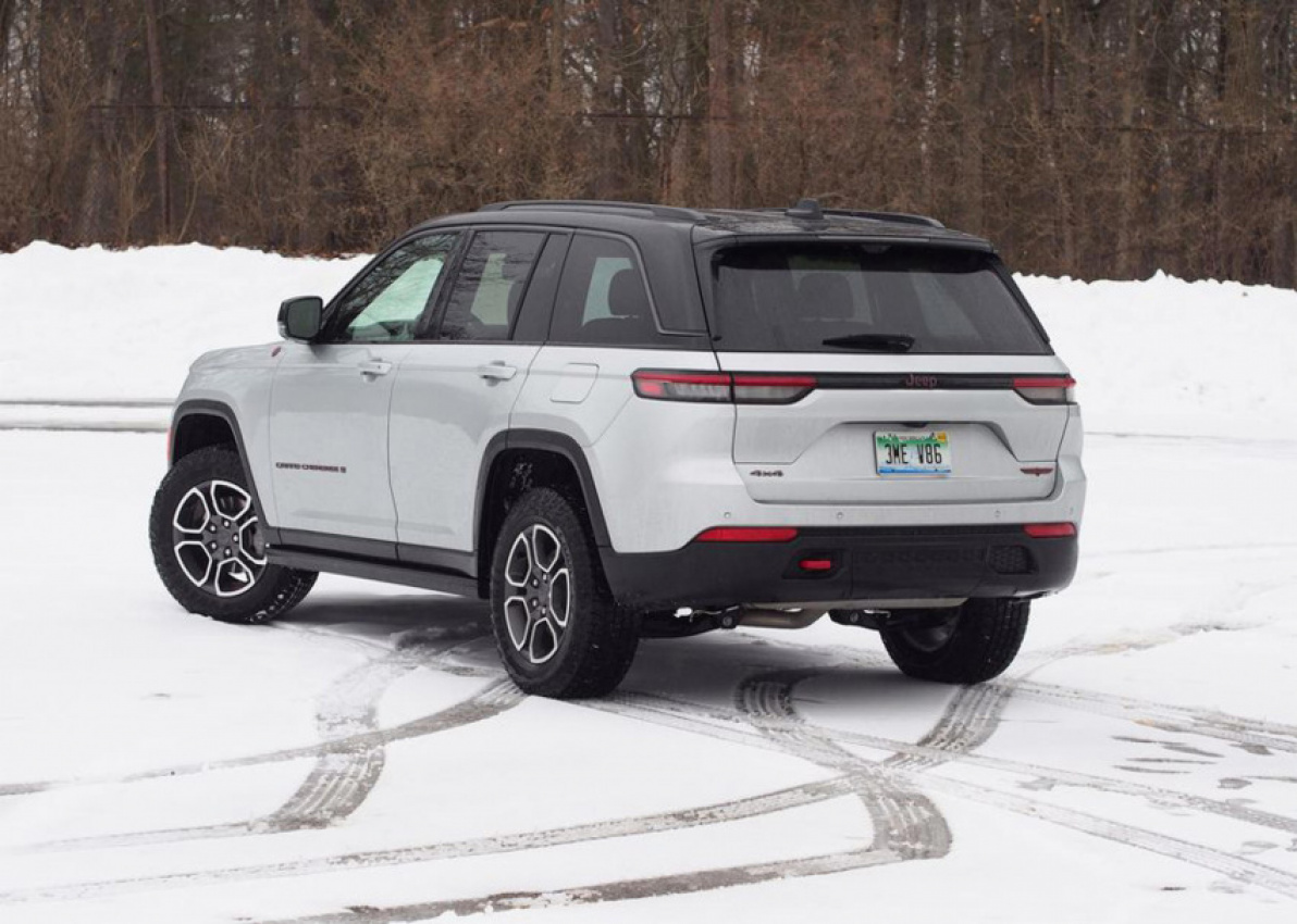 autos, cars, jeep, jeep grand cherokee, 2022 jeep grand cherokee trailhawk is rugged and refined