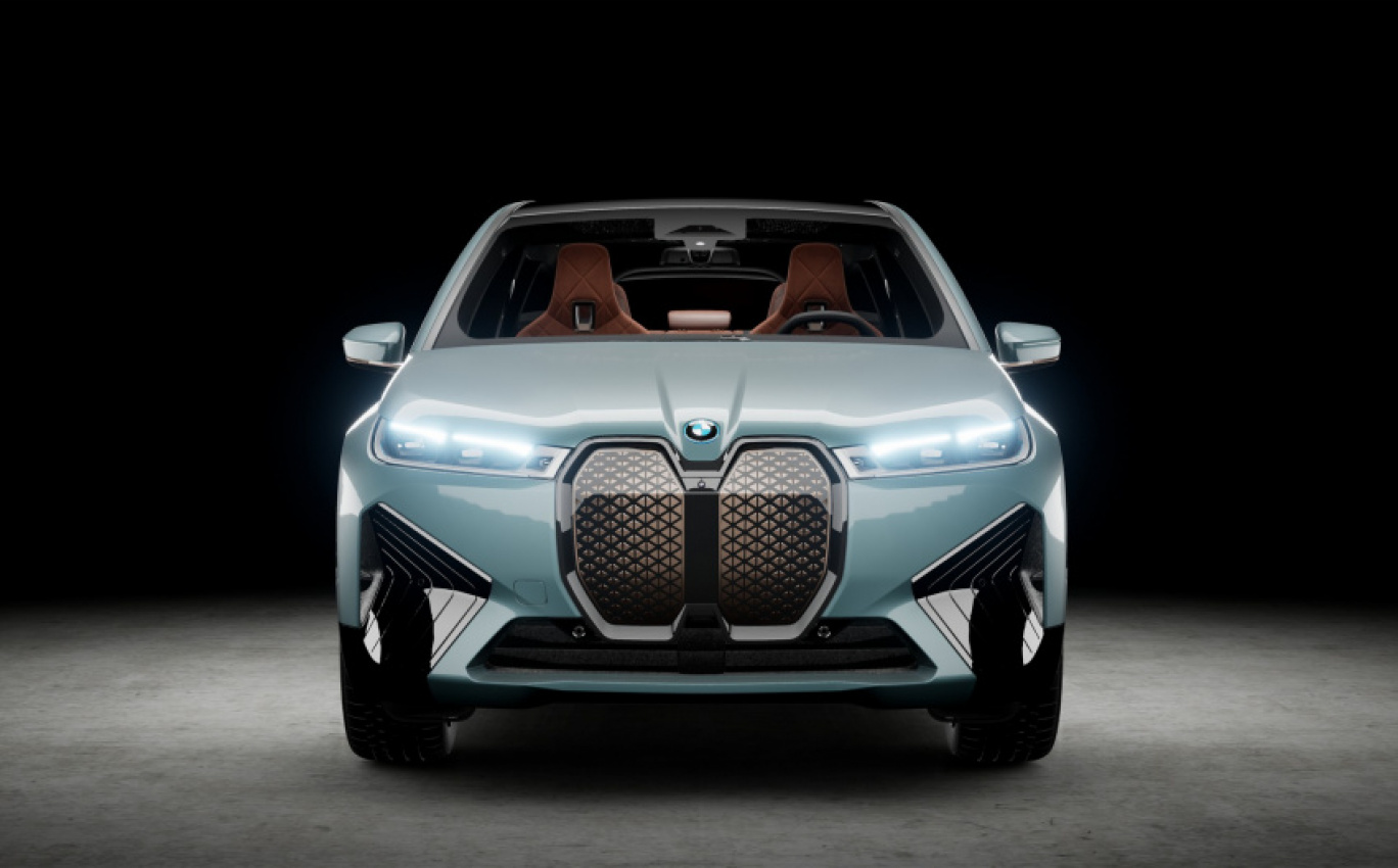 autos, bmw, cars, google, news, android, bmw i4, bmw ix, electric vehicles, tech, android, bmw and google bring the i4 and ix to your driveway with new augmented reality experience