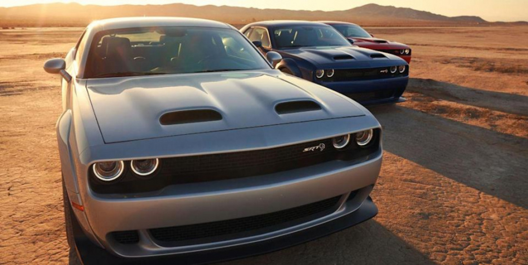 autos, dodge, dodge quietly removed the manual-transmission challenger hellcat sometime in 2021