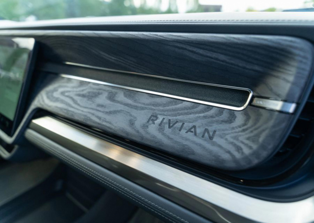 autos, cars, hp, rivian, rivian launches 600-hp dual-motor r1s and r1t, raises quad-motor pricing