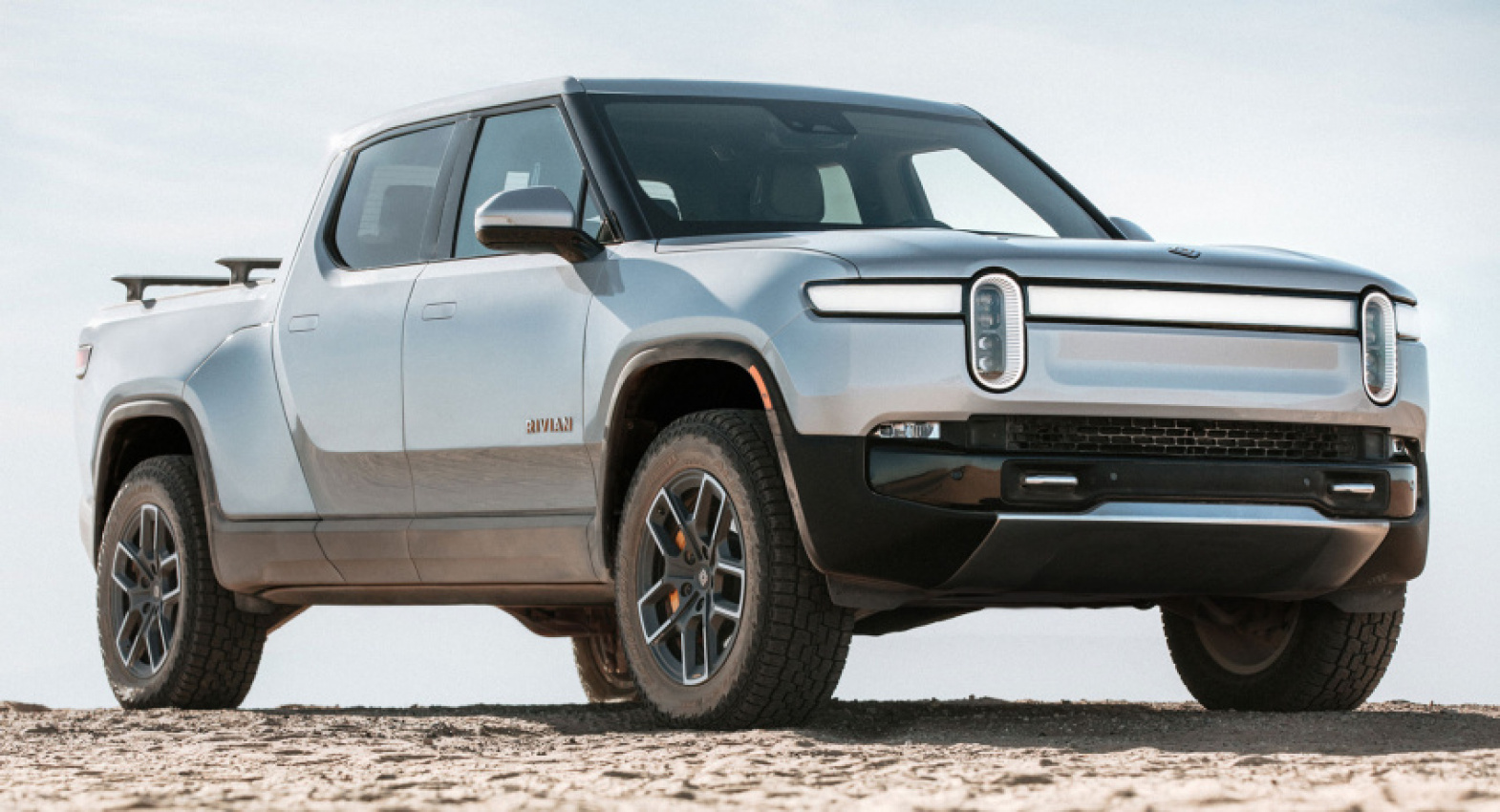 autos, cars, news, rivian, electric vehicles, prices, reports, rivian r1s, rivian r1t, rivian r1t and r1s prices skyrocket up to $14,500 but there’s a cheaper dual-motor variant on the horizon