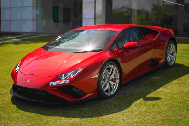 autos, cars, hypercar, lamborghini, android, supercar, android, lamborghini delivers first huracán evo rwd supercar in north-east india